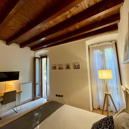 Adorabile E Accogliente Mini A 300m Dalla Loggia アパート ブレシア
